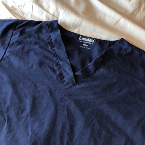 Landau navy scrub top - Picture 2 of 4